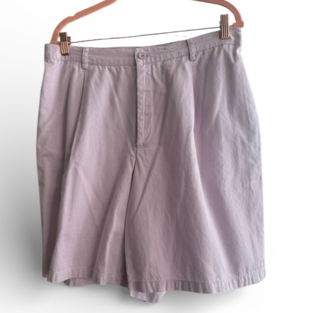 Elizabeth by Liz Claiborne Lavender Grapevines Highrise Shorts Women’s Size 14